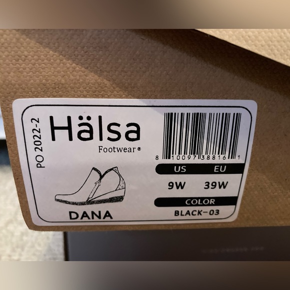 Halsa footwear Dana ankle bootie - Picture 12 of 15